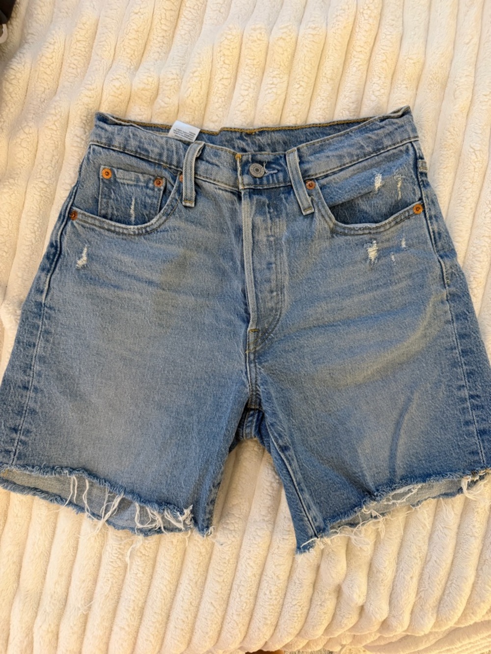 Levis 501 Shorts Light Blue size 25